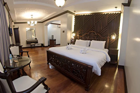 Vigan Plaza Hotel
