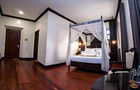 Vigan Plaza Hotel