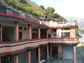 Galyat Gateway Hotel & Restaurant