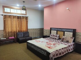 Galyat Gateway Hotel & Restaurant