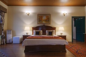 Magpie Lodge