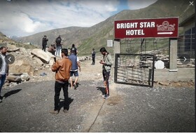 Bright Star Hotel And Restaurant
