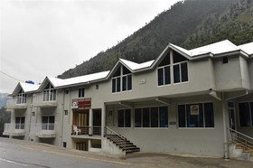 Cedar Vista Hotel