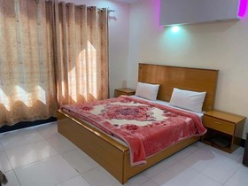 Cedar Vista Hotel