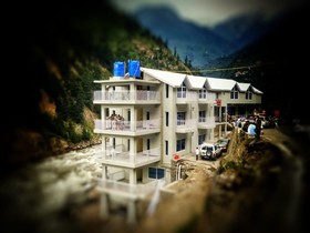 Cedar Vista Hotel