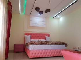Galaxy Cottages