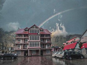Magnum Hotel And Restaurant