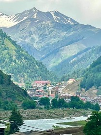 Naran Hills Hotel