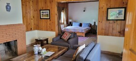 Pine Park Glade Resort Shogran