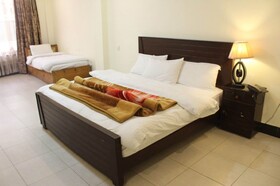 PinePark Lake Luxury Resort Naran