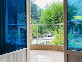River Nights Hotel And Restaurant