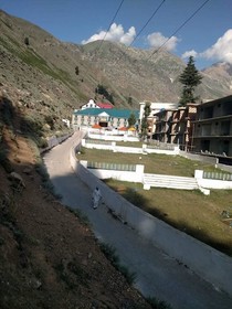 Troutland Hotel Naran