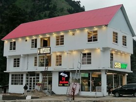 White House Hotel Resorts