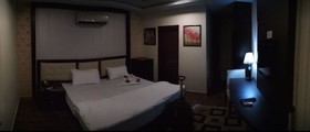 The Grand Hotel & Restaurant