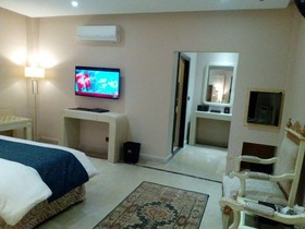 Chinar Family Resort