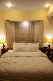 Sarah's Lodge