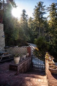 Sarah's Lodge