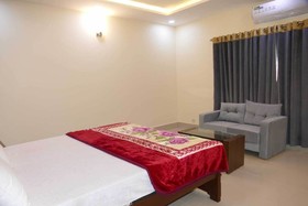 Usman Lodges Ajk