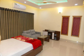 Usman Lodges Ajk