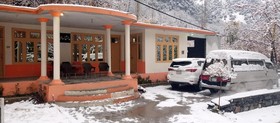 Benazir Hotel Kalash