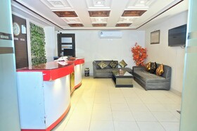 Hotel Gate Way
