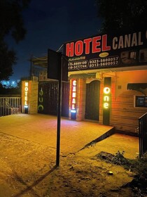 Hotel Gate Way