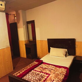 Moon Hotel