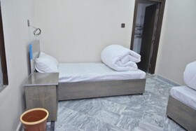 Royal Suites Hotel