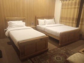 Dumani Inn Hotel And Restaurant