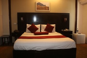 Midway Hotel Gilgit