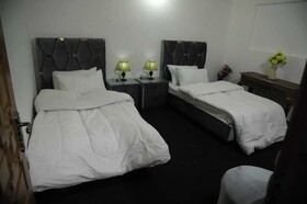Royal Garden Hotel