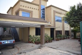 Royal Guest House Gilgit