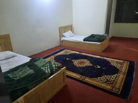 Sada Bahar Inn Hotel