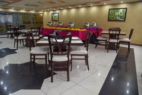 Aleena Hotel