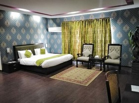 Aleena Hotel