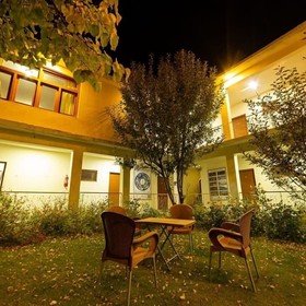 Gulmit Continental Hotel