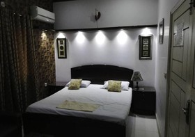 Autobahn Guest house