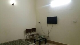Data Guest House