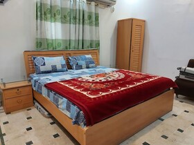 Data Guest House