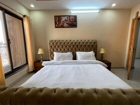 Aimpire Hotel