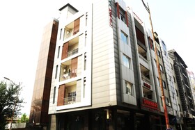 Aqcha Hotel