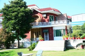 Baani Signature Hotel