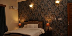 Baani Signature Hotel