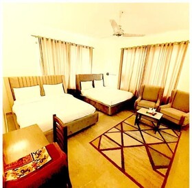 Blue Moon Residency