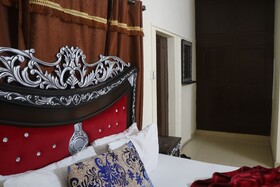 Budget Inn