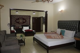 Budget Inn