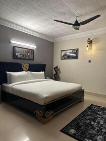 Capital Lodges