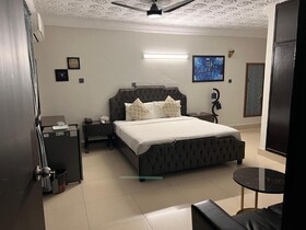 Capital Lodges