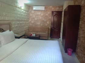 Dream Residency