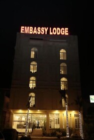 Embassy Lodge Motel